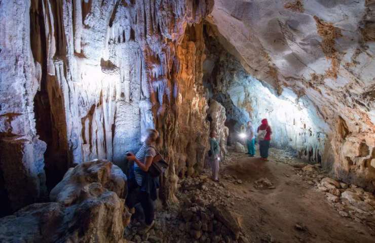 Grotta di Rača