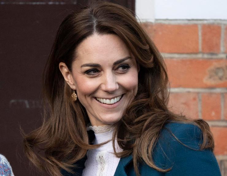 Kate Middleton, i sudditi le fanno un regalo straordinario 