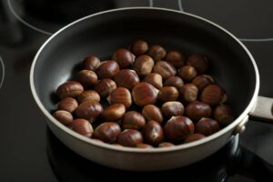 Si possono mettere le castagne nella pentola a pressione? Certo che sì! Ecco come fare